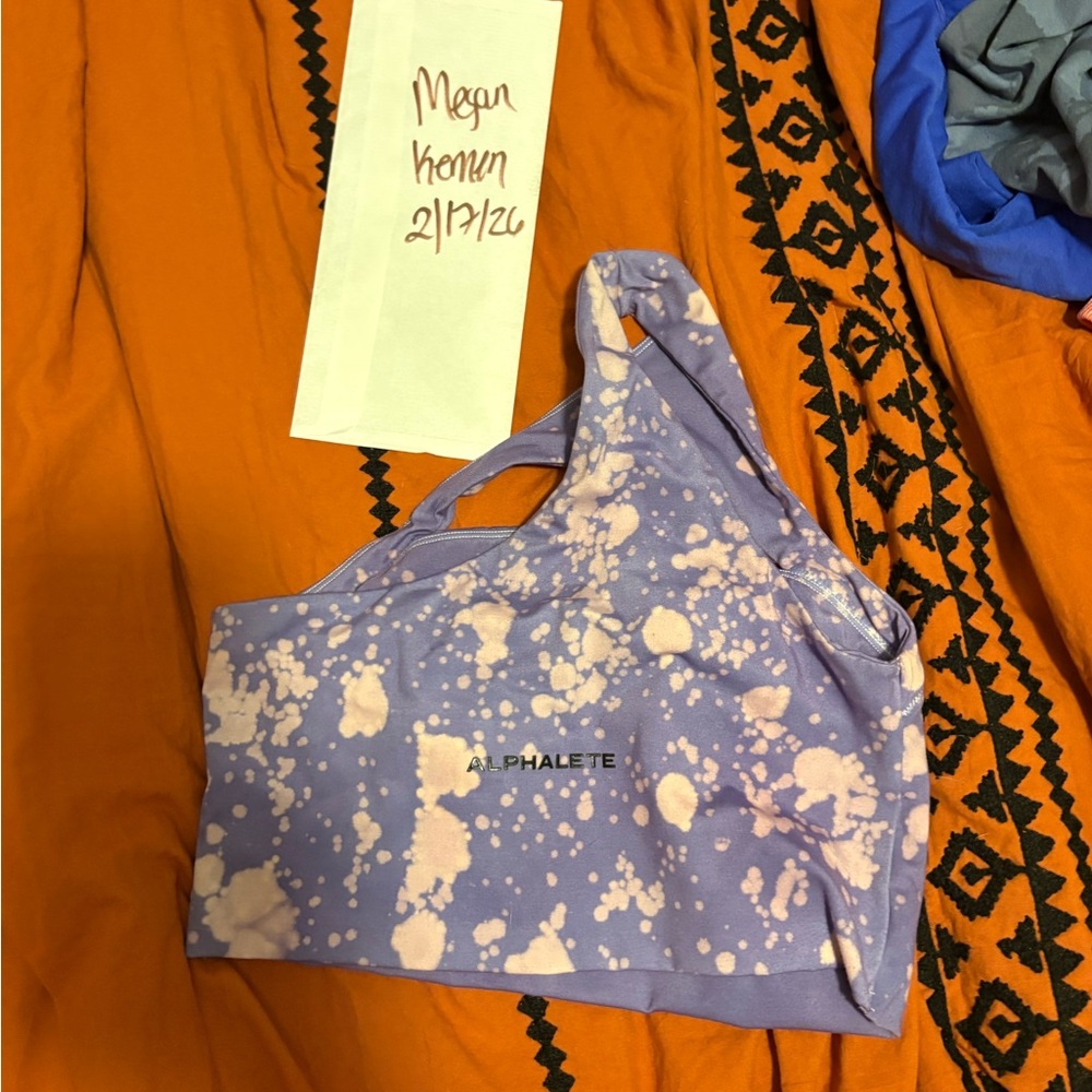 Alphalete Lavender and Peach One-Shoulder Sports Bra